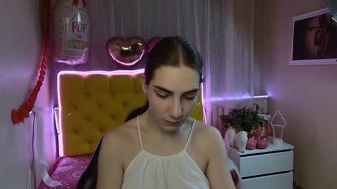 Snapshot of nikastarkk chatting on March 1, 2:15 am nikastarkk online show from March 1, 2:15 am
