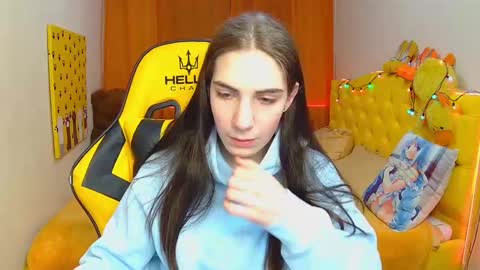 Snapshot of nikastarkk chatting on February 23, 1:35 am nikastarkk online show from February 23, 1:35 am