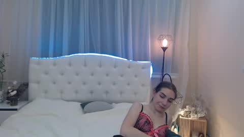 Snapshot of nikastarkk chatting on February 7, 11:45 pm nikastarkk online show from February 7, 11:45 pm