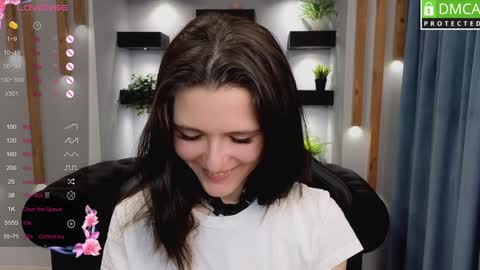 niki_cutes online show from January 31, 1:22 am