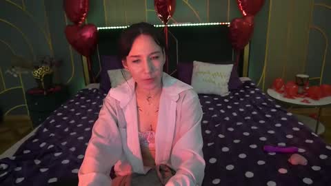 Nikki online show from February 19, 11:57 pm