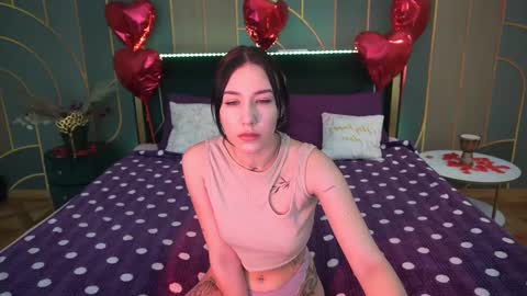 Nikki online show from March 2, 1:49 pm
