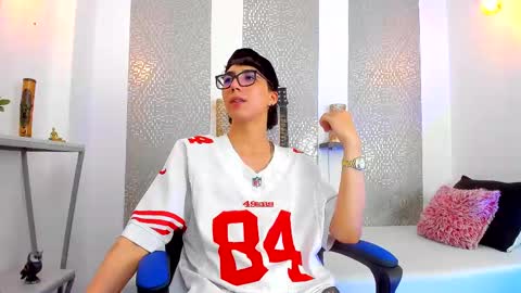 Snapshot of nikolay_gregori chatting on March 7, 10:13 am online show from March 7, 10:13 am