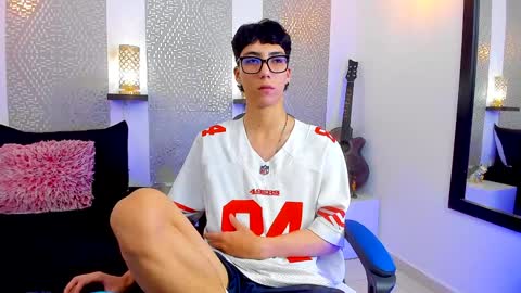 Snapshot of nikolay_gregori chatting on January 28, 7:53 am online show from January 28, 7:53 am