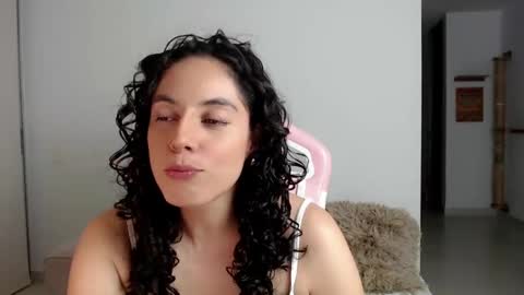 Snapshot of niky_blue chatting on February 1, 11:06 pm niky_blue online show from February 1, 11:06 pm