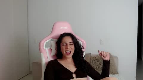 Snapshot of niky_blue chatting on January 30, 3:55 am niky_blue online show from January 30, 3:55 am