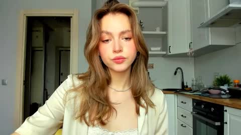 Snapshot of niky_jess chatting on February 13, 10:55 am Veronica online show from February 13, 10:55 am