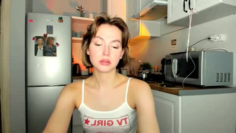 Snapshot of niky_jess chatting on March 6, 8:09 am Veronica online show from March 6, 8:09 am