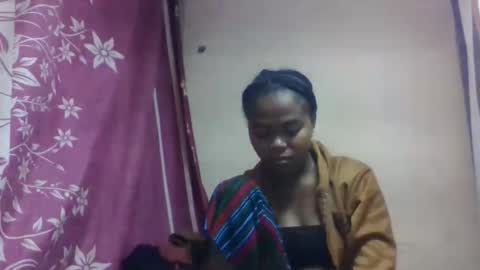 nilah online show from September 19, 11:58 am