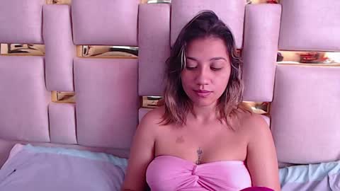 Snapshot of nina_carther chatting on September 10, 7:59 pm Nina Carther online show from September 10, 7:59 pm