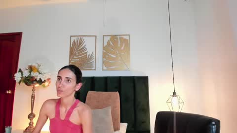 Snapshot of ninacavallli chatting on February 26, 6:15 pm Nina online show from February 26, 6:15 pm
