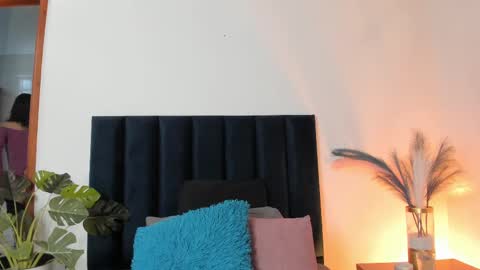 Snapshot of ninacavallli chatting on September 16, 6:33 pm Nina online show from September 16, 6:33 pm