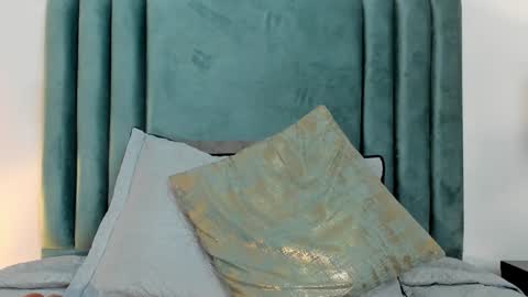 Snapshot of ninacavallli chatting on February 7, 8:53 pm Nina online show from February 7, 8:53 pm