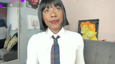 NINI  online show from March 9, 3:49 pm