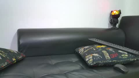 Nicolas Muscle online show from March 7, 5:29 am