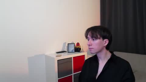 noah_lawson online show from September 12, 9:06 pm