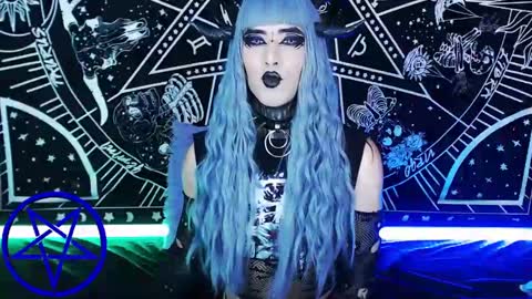 caroline online show from December 4, 8:17 am