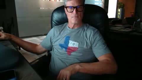 Snapshot of nottyone4u chatting on December 16, 11:28 pm GhostRider1974 online show from December 16, 11:28 pm