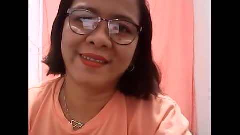 Snapshot of nymphoangel2022 chatting on March 11, 6:19 am I am your angel online show from March 11, 6:19 am