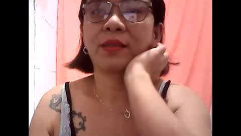 Snapshot of nymphoangel2022 chatting on March 7, 5:07 am I am your angel online show from March 7, 5:07 am