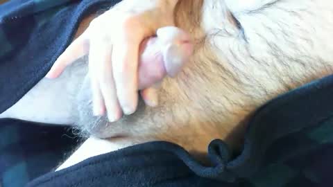 Snapshot of o269x2 chatting on February 13, 6:37 pm o269x2 online show from February 13, 6:37 pm