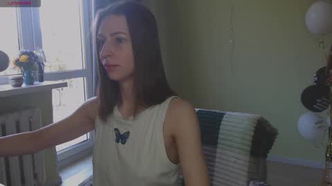 Snapshot of oaklyndobson chatting on September 9, 7:08 am Oaklyn online show from September 9, 7:08 am