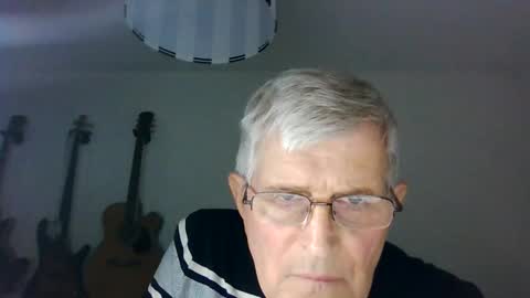 oddbod2000 online show from September 24, 1:12 am