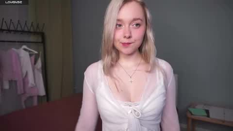 Snapshot of odelynbrower chatting on September 18, 6:56 pm Alice online show from September 18, 6:56 pm
