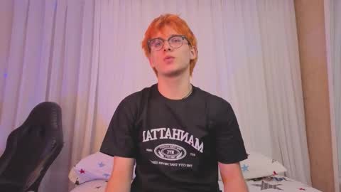 Snapshot of oliver_big19 chatting on September 13, 11:34 am oliver_big19 online show from September 13, 11:34 am