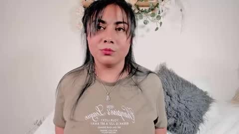 Olivia  happyness  online show from January 28, 7:32 pm