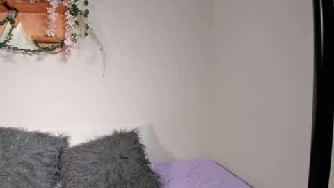 Olivia  happyness  online show from January 17, 11:29 pm