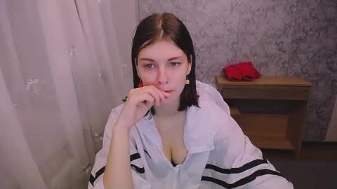 Olivia online show from January 27, 1:41 pm