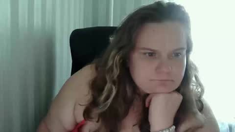 OliviaErmesx online show from September 11, 10:49 am
