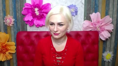 Snapshot of oliviahorst chatting on September 20, 5:32 am OliviaHorst online show from September 20, 5:32 am