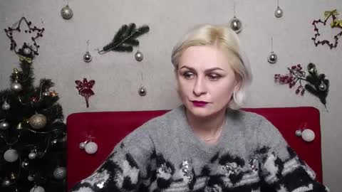 Snapshot of oliviahorst chatting on January 5, 3:45 pm OliviaHorst online show from January 5, 3:45 pm