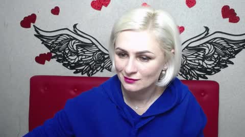 Snapshot of oliviahorst chatting on March 8, 12:41 pm OliviaHorst online show from March 8, 12:41 pm