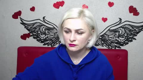 Snapshot of oliviahorst chatting on March 8, 6:21 am OliviaHorst online show from March 8, 6:21 am