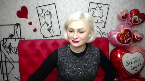 Snapshot of oliviahorst chatting on February 15, 7:06 am OliviaHorst online show from February 15, 7:06 am