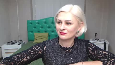 Snapshot of oliviahorst chatting on January 29, 12:56 pm OliviaHorst online show from January 29, 12:56 pm