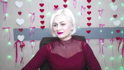 Snapshot of oliviahorst chatting on February 12, 6:08 am OliviaHorst online show from February 12, 6:08 am