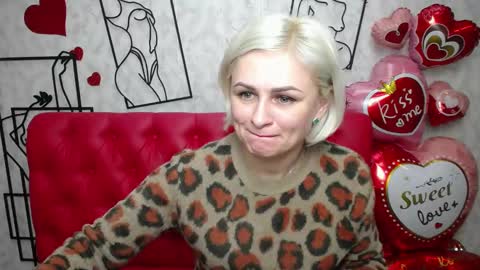 Snapshot of oliviahorst chatting on March 1, 12:34 pm OliviaHorst online show from March 1, 12:34 pm