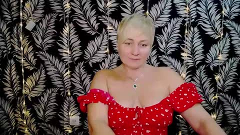 Snapshot of oliviaoskar_ chatting on January 11, 3:20 pm Kelly online show from January 11, 3:20 pm