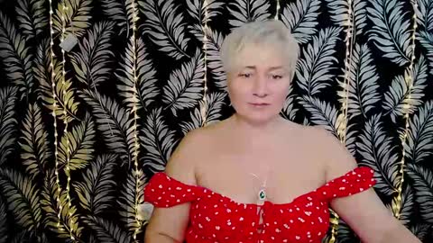 Snapshot of oliviaoskar_ chatting on February 7, 11:56 am Kelly online show from February 7, 11:56 am