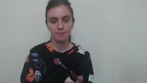 Snapshot of oliviasager chatting on February 4, 2:07 am Mistress Olivia online show from February 4, 2:07 am