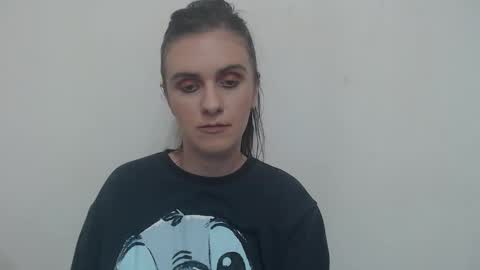 Snapshot of oliviasager chatting on February 19, 9:58 pm Mistress Olivia online show from February 19, 9:58 pm