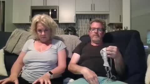 couple mature milf bigboobs curvy mommydaddy online show from February 28, 3:26 am