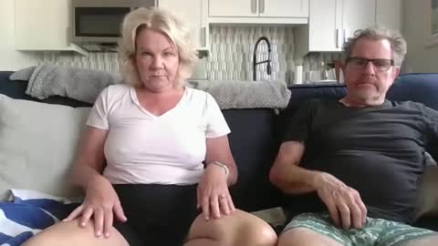 couple mature milf bigboobs curvy mommydaddy online show from February 28, 10:39 pm