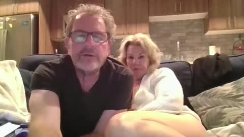 couple mature milf bigboobs curvy mommydaddy online show from January 16, 4:17 am