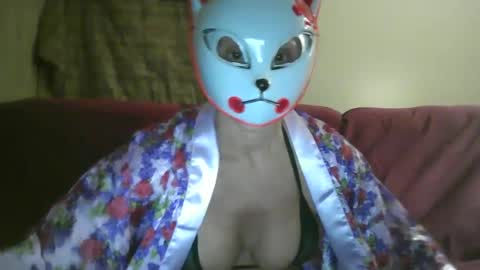onewomanfreakshow online show from September 9, 12:10 am