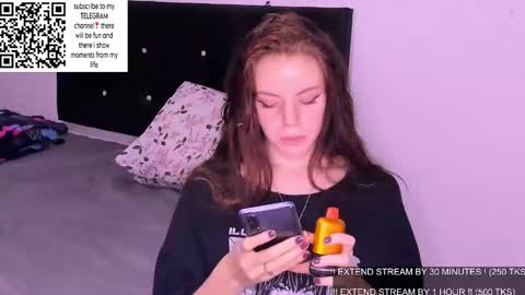 only_sarah1 online show from January 27, 11:22 pm